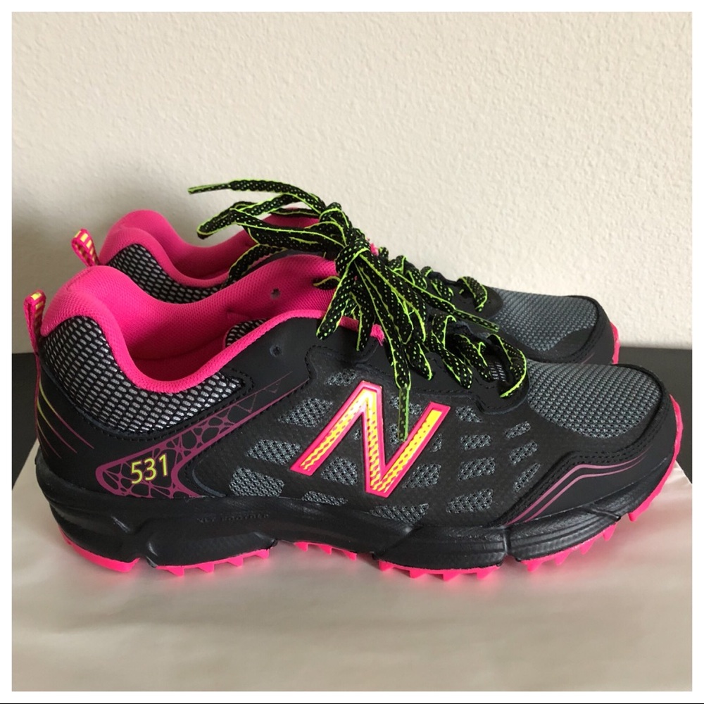 NEW Women’s New Balance 531 Running Shoe